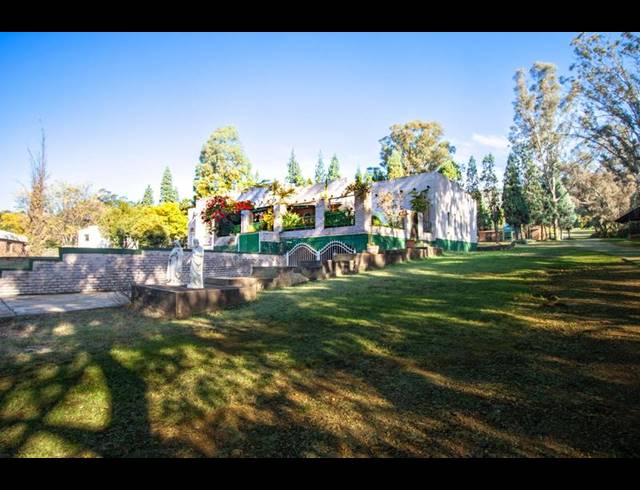 FARM FOR SALE IN EIKENHOF